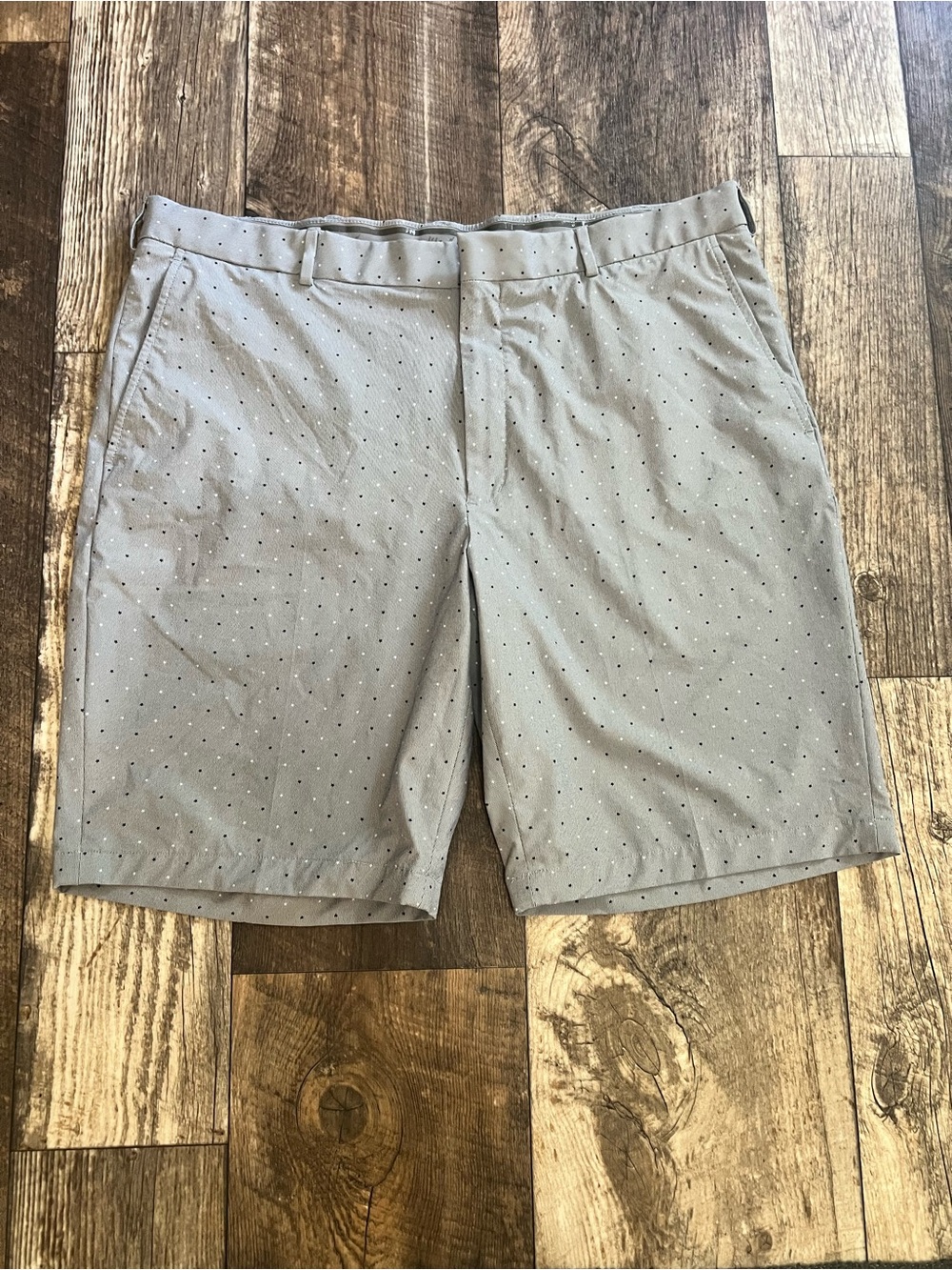 Walter Hagen light blue Microdot Flat-Front Golf Shorts